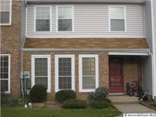 10 Vassar Pl, Morganville, NJ 07751-1715