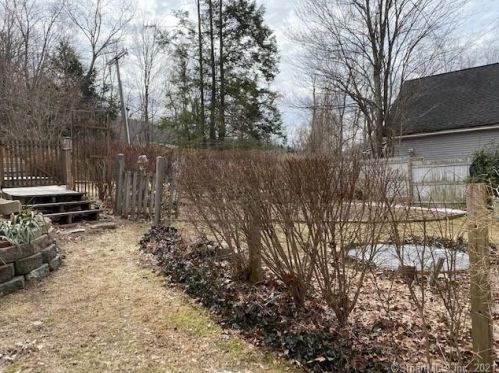127 Carter Rd, Litchfield, CT 06787-2002