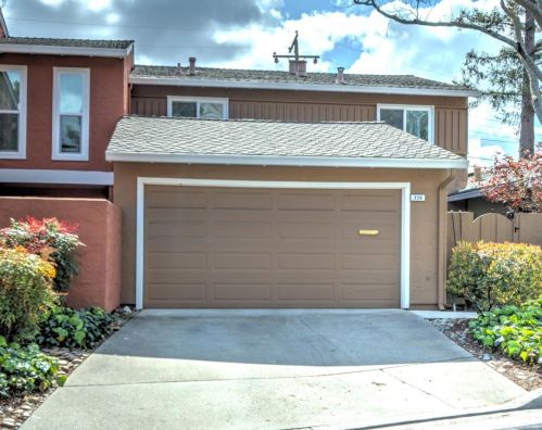 336 Pine Wood Ln, Los Gatos, CA 95032-1315
