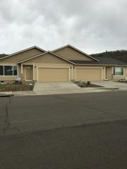 133 Neva St, Eagle Point, OR 97524-9634