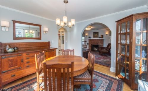 75 Valley View Dr, Morristown NJ  07960-5615 exterior