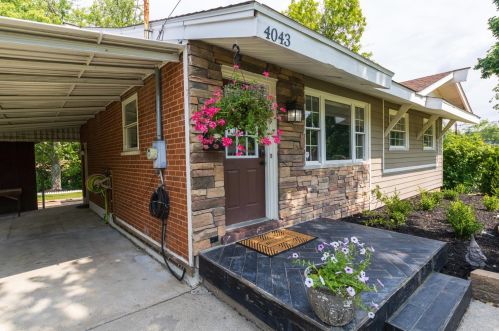 4043 Beaver Creek Cir, Cincinnati, OH 45241