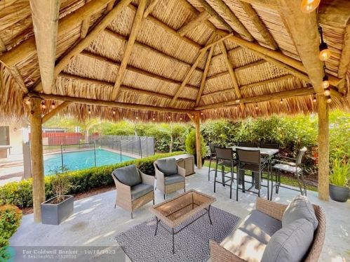 1630 118th Ter, Hollywood FL  33026-2546 exterior