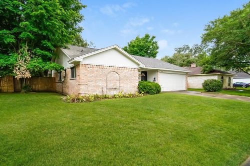 10430 Rustic Gate Rd, Morgans Point TX  77571-4235 exterior