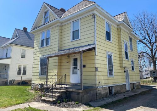 612 Main St, Bellefontaine OH  43311-1726 exterior