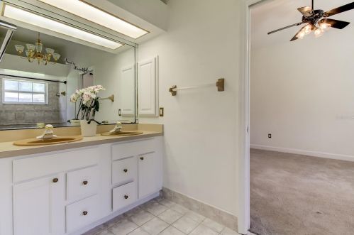 3874 Crescent Cove Pl, Tarpon Springs FL  34688-7708 exterior