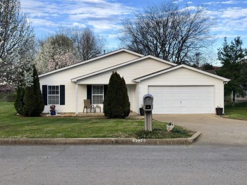 2728 Belle Meade Pl, Columbia, TN 38401-7289