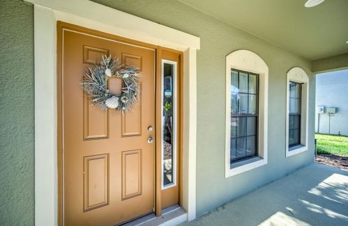 14206 Alistar Manor Dr, Wimauma, FL 33598-3700