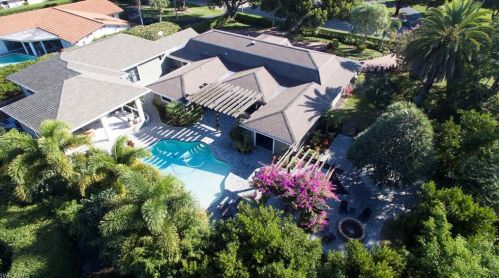 1555 Crayton Rd, Naples FL  34102-5123 exterior