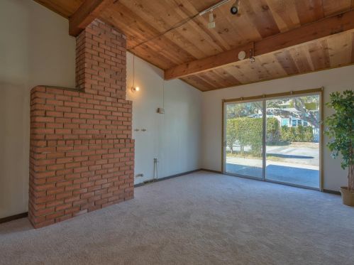 417 Locust St, Del Monte Park CA  93950-3924 exterior