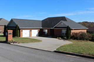 1816 Alabama St, Seymour, TN 37865-4686