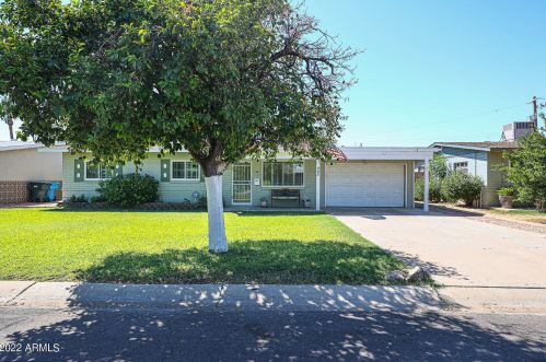 805 Amelia Ave, Phoenix AZ  85014-4741 exterior