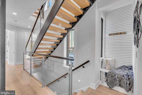 1419 10 St, Washington DC 20001-3214 exterior