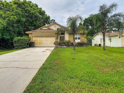 15809 Sea Pines Dr, Port Richey, FL 34667-4053