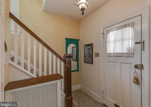 8218 Cadwalader Ave, Melrose Park PA  19027-2406 exterior