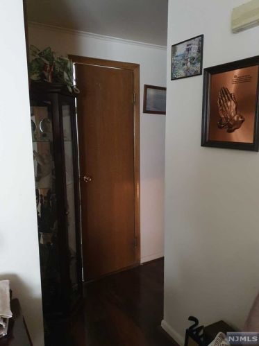 88 Rockland St, Paterson NJ 07501-2560 exterior