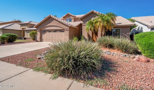 832 Blue Marlin Dr, Gilbert, AZ 85234-8733