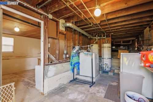 3401 Dakota St, Oakland CA 94602-3801 exterior