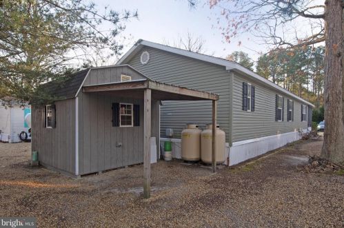 34945 South Dr, Lewes, DE 19958-3241