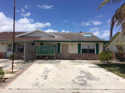3841 Vancott Cir, West Palm Beach, FL 33403-1043