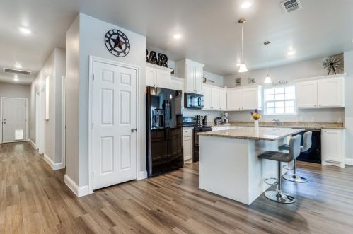 4105 Moulton St, Greenville TX  75401-5845 exterior