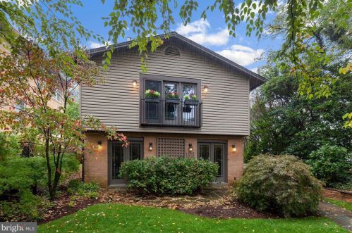 1818 Varnum St, Washington, DC 20018-3314