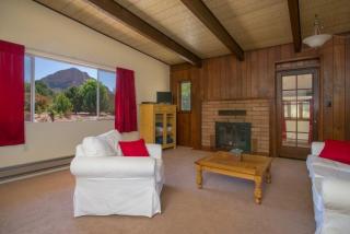 195 Sage Dr, Sedona, AZ 86336-7061