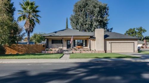 410 Walnut St, Valley Home, CA 95361-2924