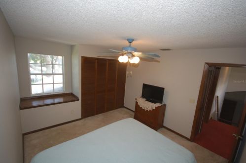 536 White River Dr, Orlando FL  32828-8938 exterior