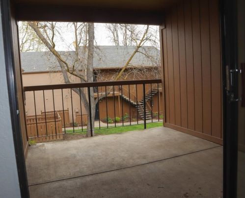 2900 Andre Ln, Turlock CA  95382-1053 exterior