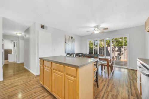 6631 Mercedes Ave, Citrus Heights CA  95621-5413 exterior