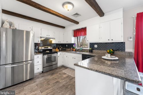 2741 Leidy Rd, Gilbertsville PA  19525-9170 exterior