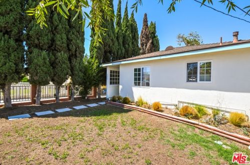 4425 171 St, Lawndale CA  90260-3405 exterior