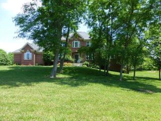 2222 Bleu Yacht Ln, Hamilton, KY 41091-7687