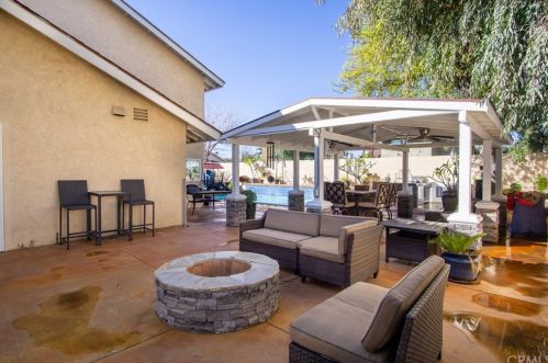 1594 Hancock St, San Bernardino, CA 92411-1666