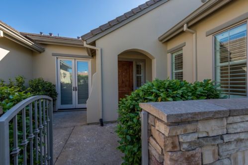 1717 Terracina Dr, Folsom CA  95762-5409 exterior