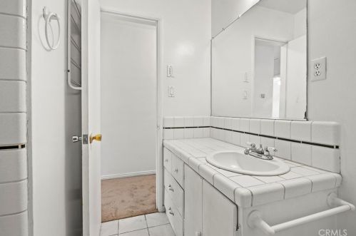 11133 Maidstone Ave, Norwalk CA  90650-1633 exterior