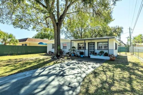 1935 Beechwood Dr, Lakeland, FL 33803-4341