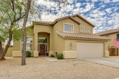 2305 Cherry Hills Pl, Chandler, AZ 85249-4152