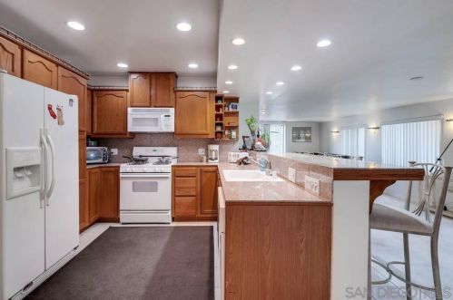 124 Southern Rd, El Cajon CA  92020-2741 exterior