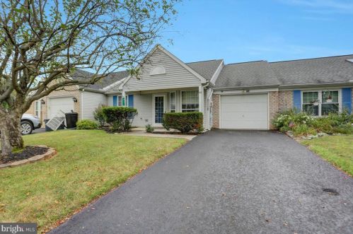 41 Westfields Dr, Navy Sup Dpt, PA 17050-7931