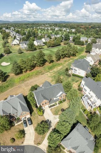 5800 Serengeti Ct, Haymarket VA  20169-3200 exterior