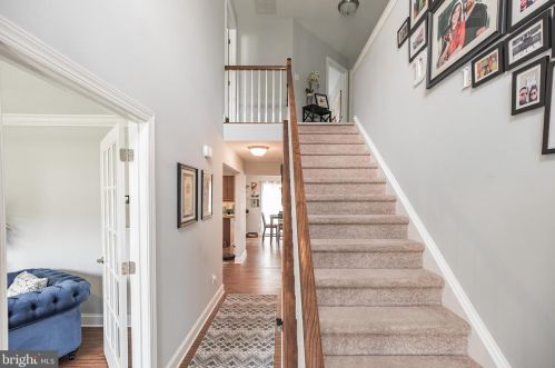 918 Virginia Ave, West Deptford, NJ 08096-5302