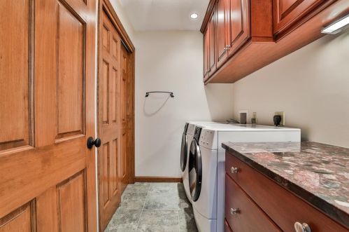 26 Wright Rd, Hollis NH  03049-6154 exterior