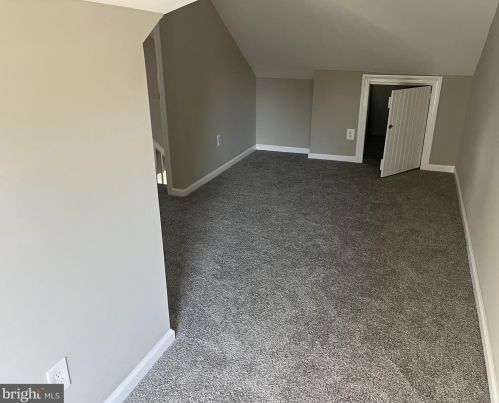 535 Chestnut St, Pottstown PA 19464-5619 exterior