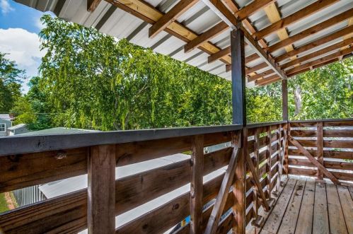 1626 Engle Ave, Dallas TX  75224-2402 exterior