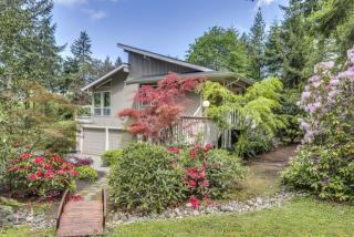 5010 Alpenglow Dr, Bremerton, WA 98312-9659