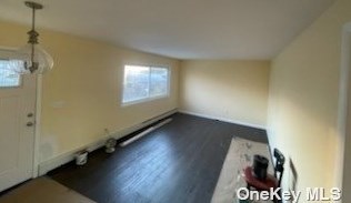 16 Garfield St, Amityville, NY 11701-2302