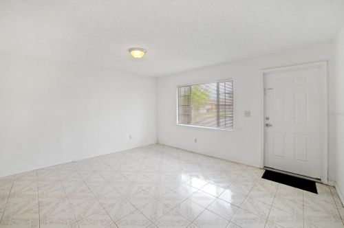 4814 Blarney Dr, Orlando, FL 32808-3619