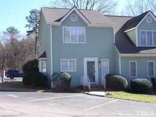 427 Oak Run Dr, Raleigh, NC 27606-7912
